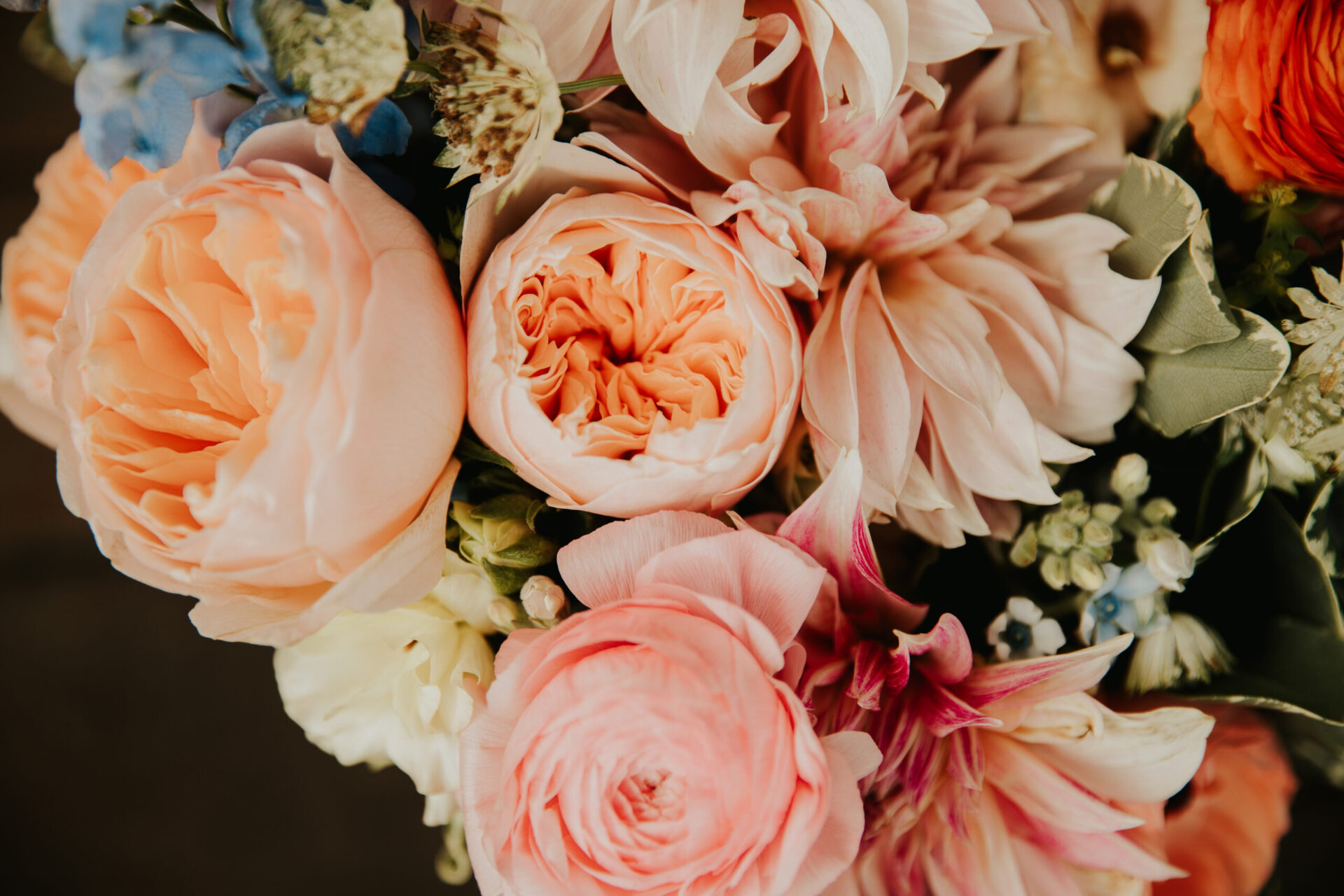 bride's bouquet with pastel flowers