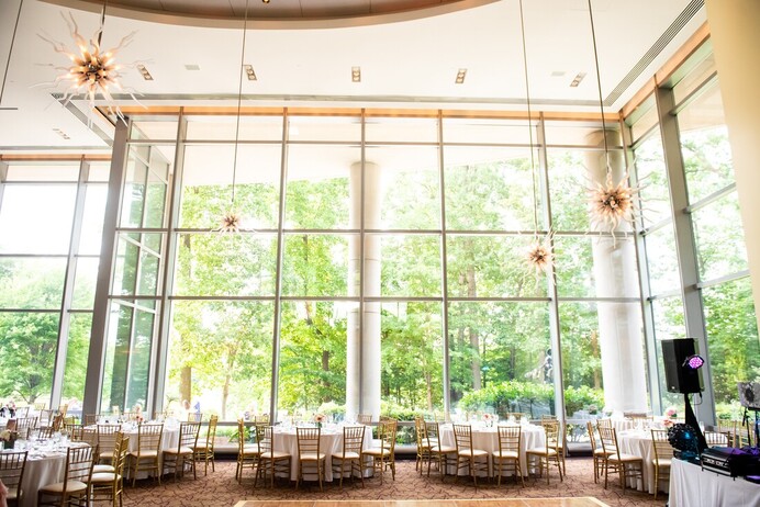 2941's restaurant's grand dining, welcoming guests to a premier wedding experience in Northern Virginia.