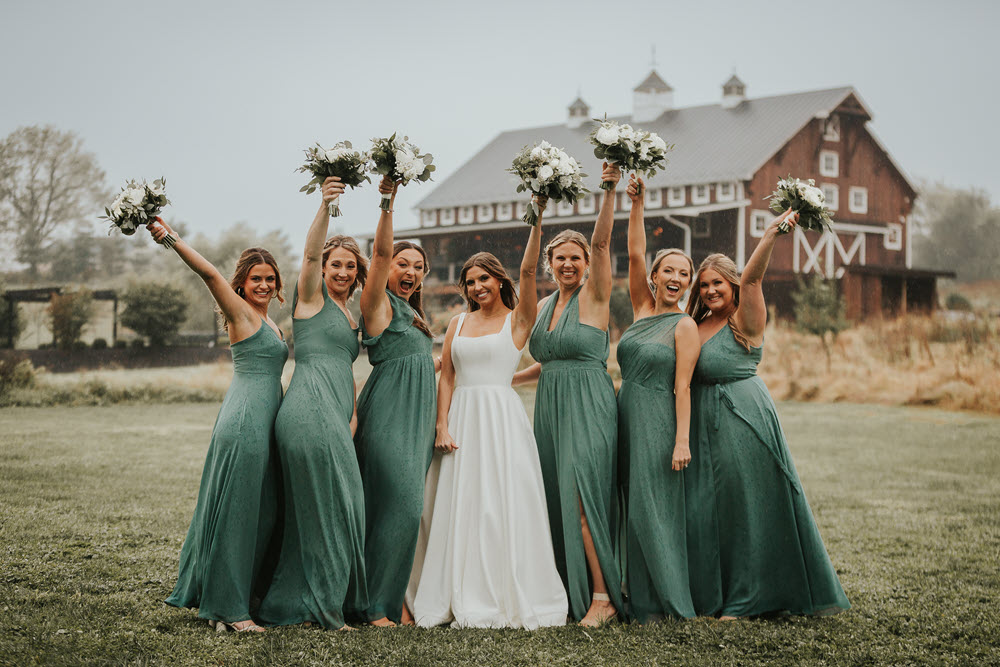 Zion Springs barn, bride and bridesmaid at their premier wedding experience in Northern Virginia.