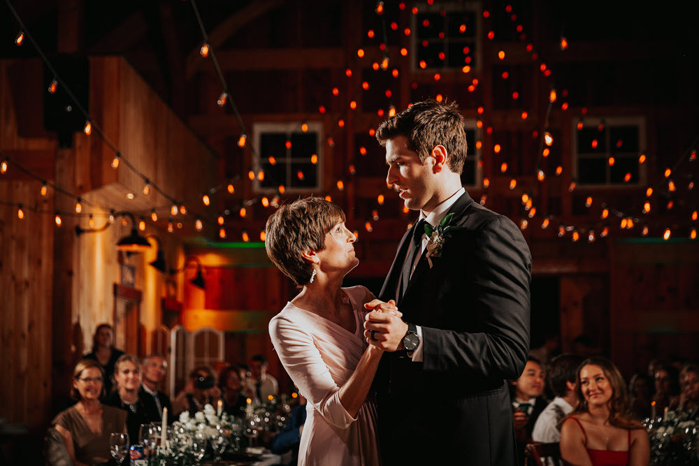 Dancing at Zion Springs barn venue, ideal for rustic, elegant wedding receptions in Northern Virginia.