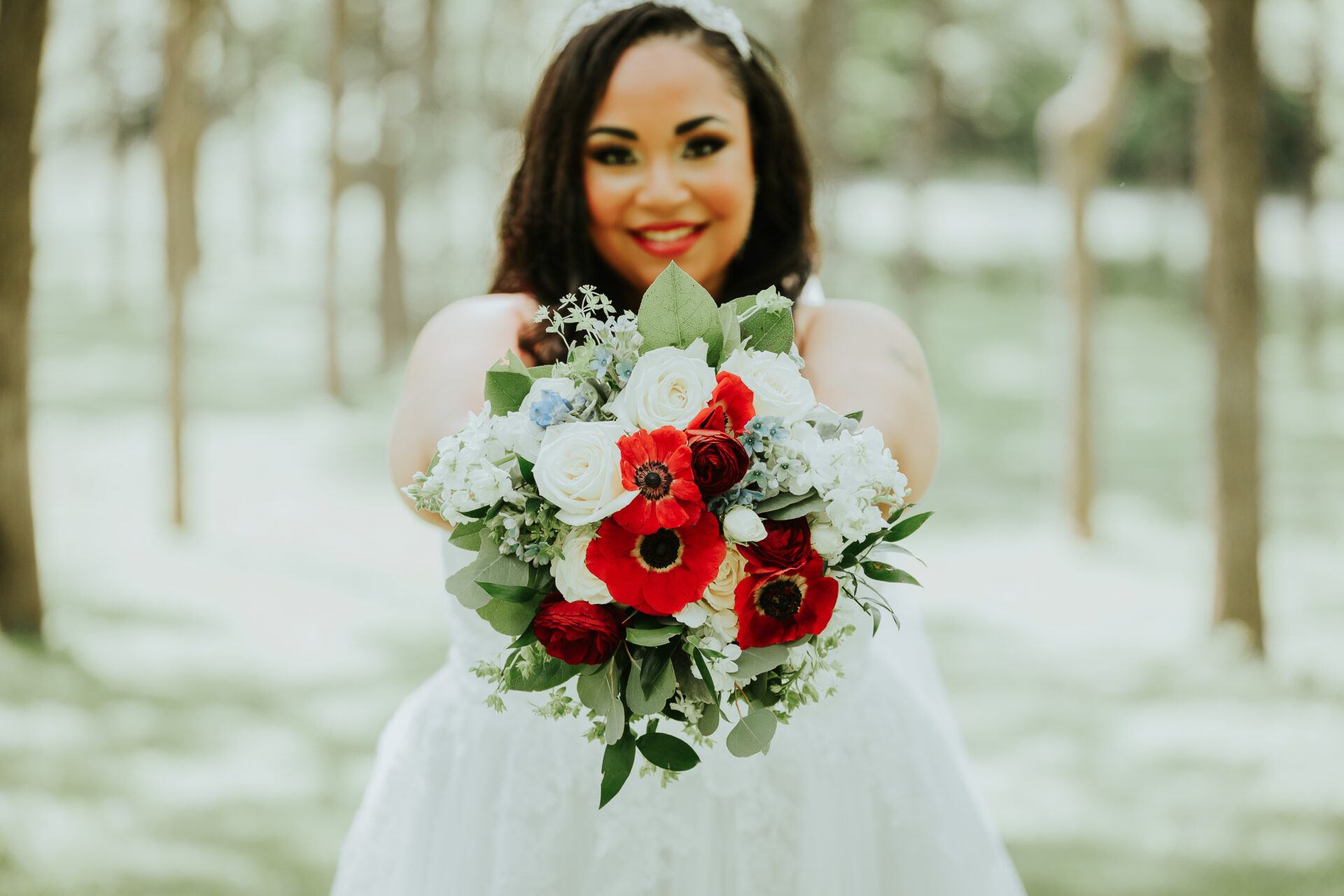 bride with poppies bouquet in walnut grove