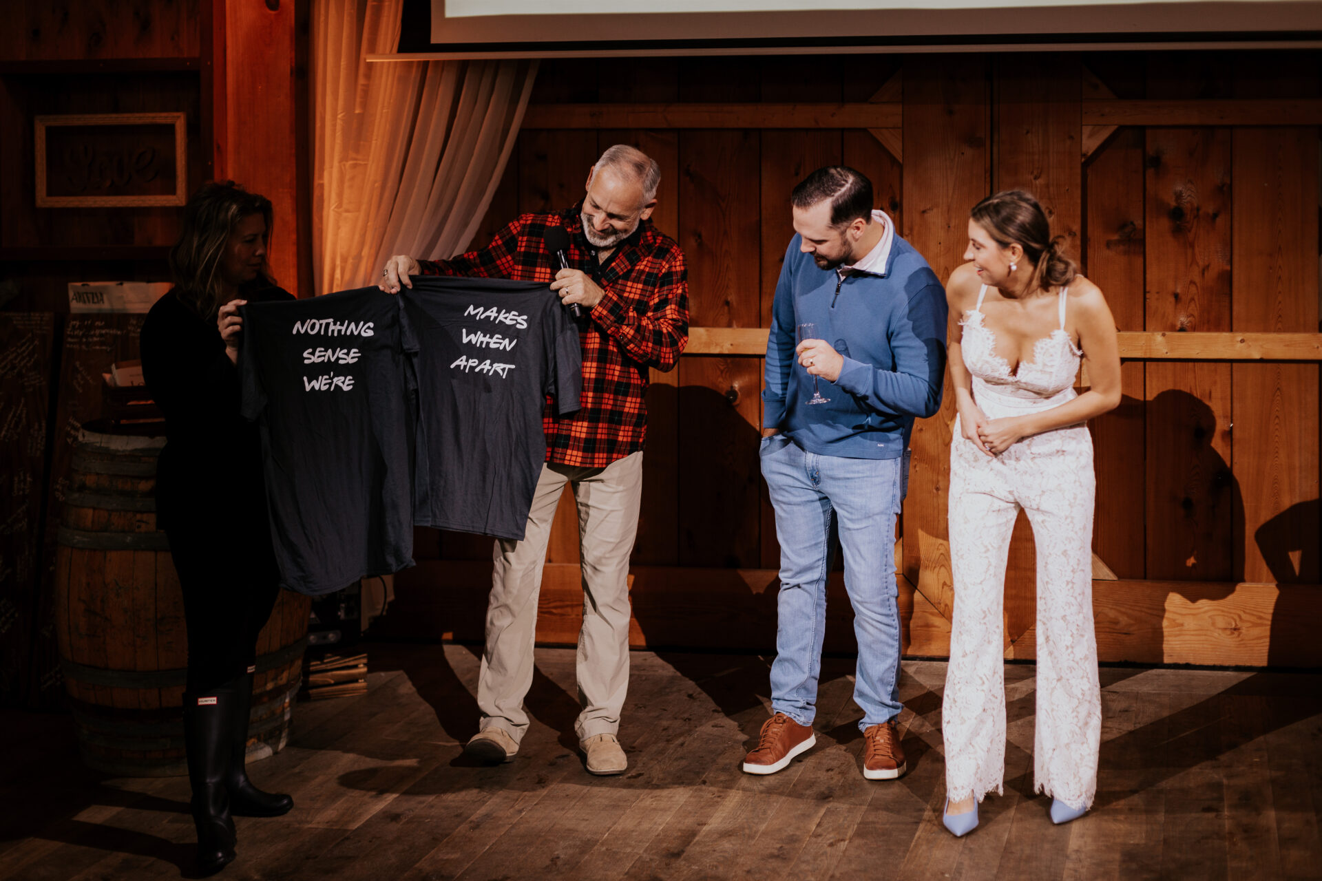 rustic barn, t-shirt, bride and groom