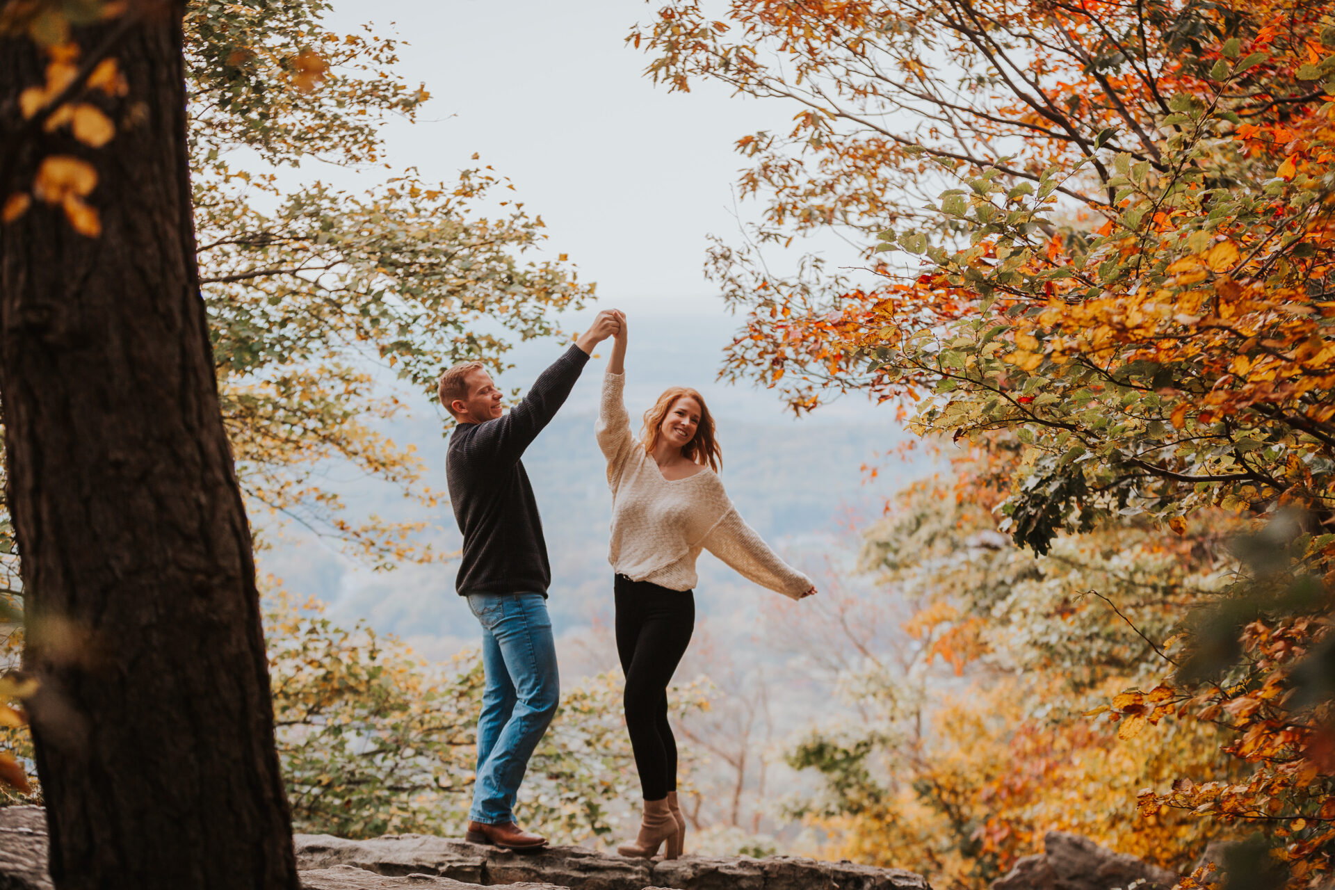 engagement, bear chase overlook, fall, mountains